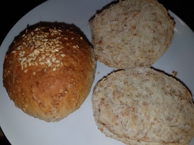 Mini brød med fuldkornshvede og Sesam